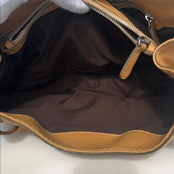 Auth. Vintage Tod’s Vachetta (Tan) Pebble Leather Shoulder/Handbag